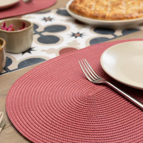 MINERAL RED (with Scorpio Quadrostyle) 500PX (2) Dc fix MINERAL RED Eco-line Wipe Clean Oval Weave Placemats Set of 4